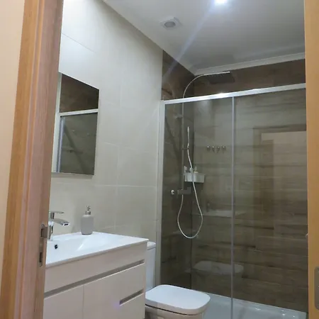 Hostel Acacias Rubras *
