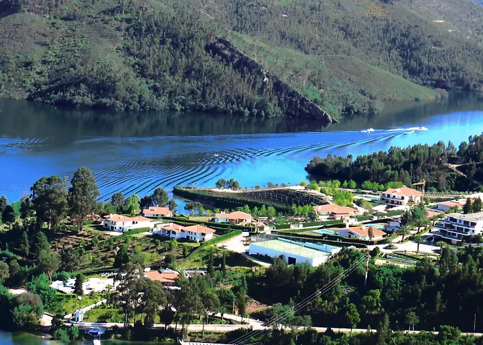 Hostel Acacias Rubras *