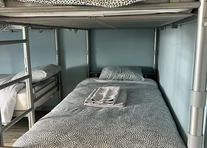 Acacias Rubras Hostel